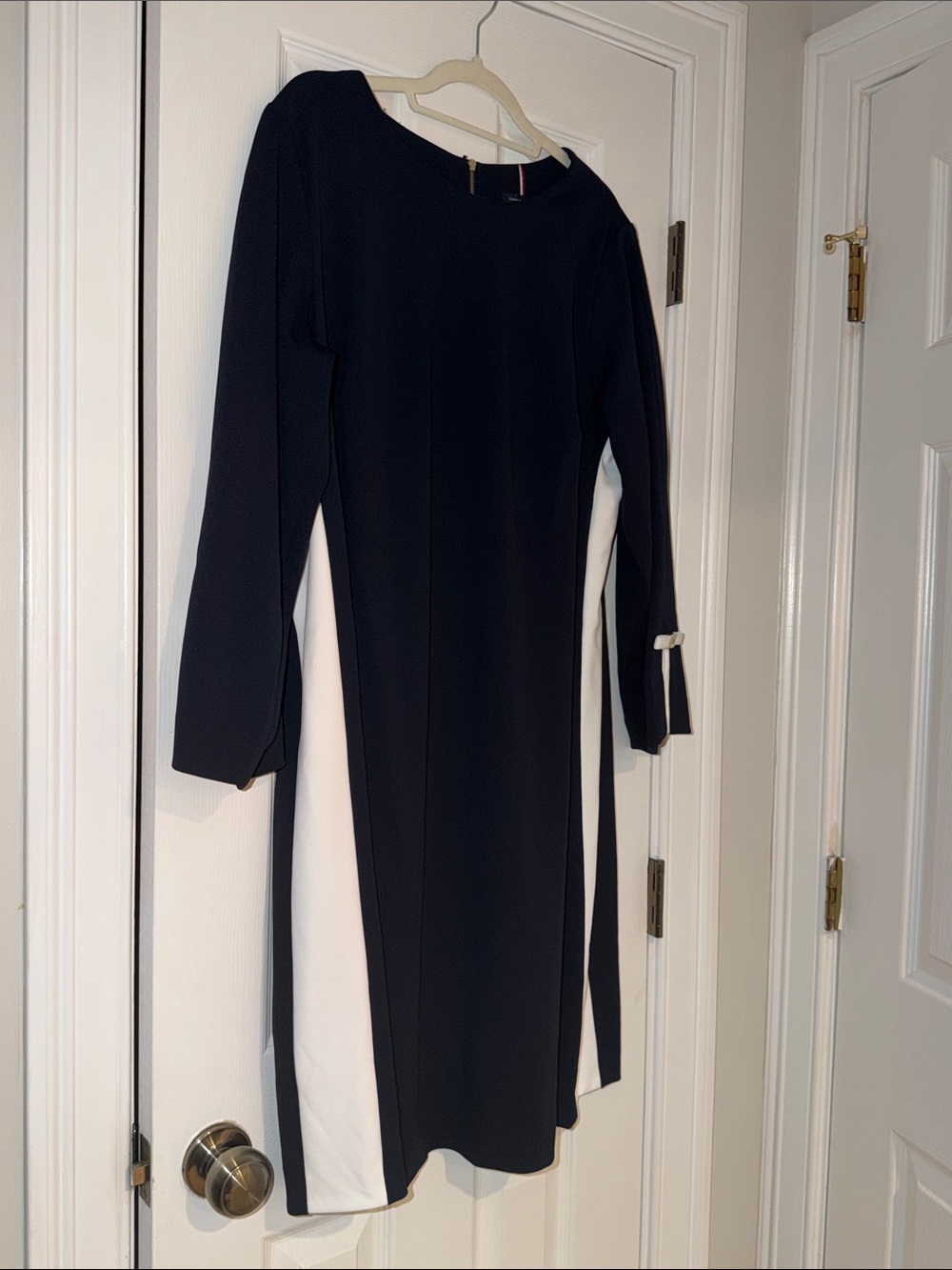 Tommy Hilfiger Navy and White Long Sleeve Shift Dress